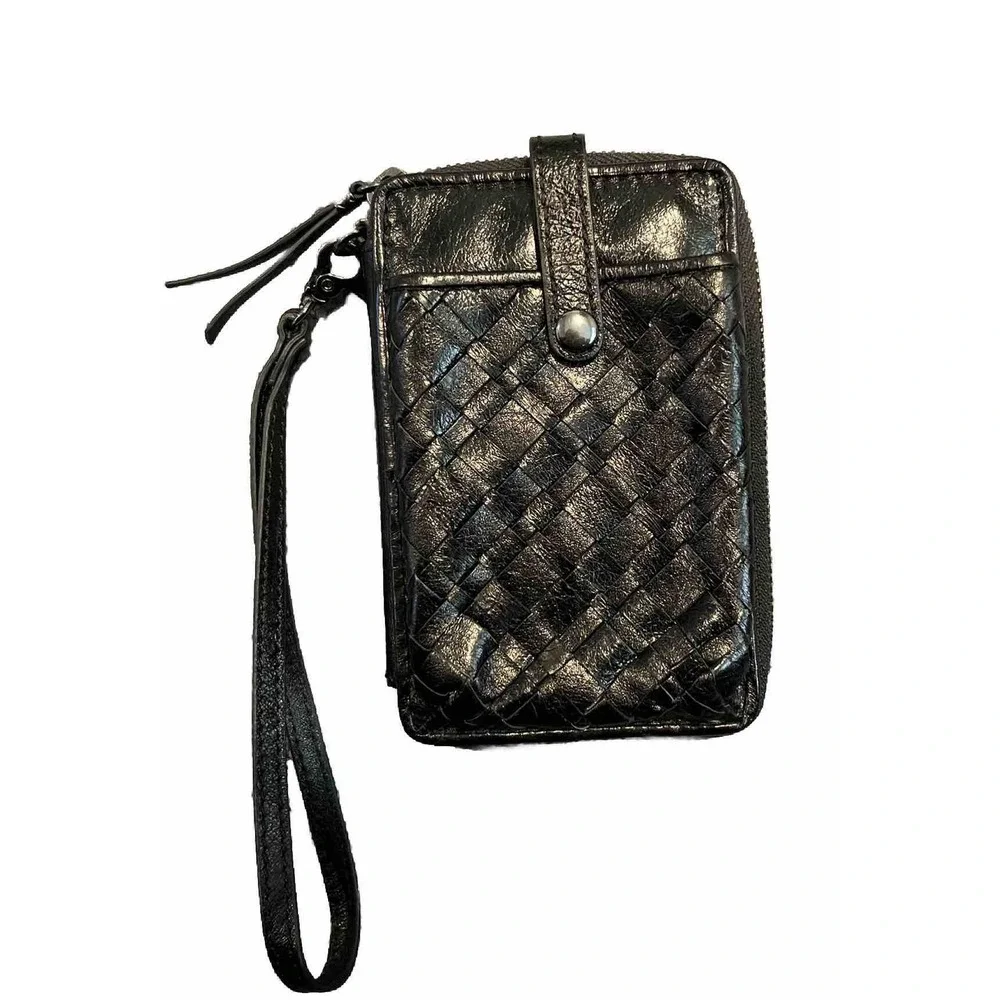 Elliott Lucca Black Leather Wristlet Zip Around Wallet Phone Pocket Woven
